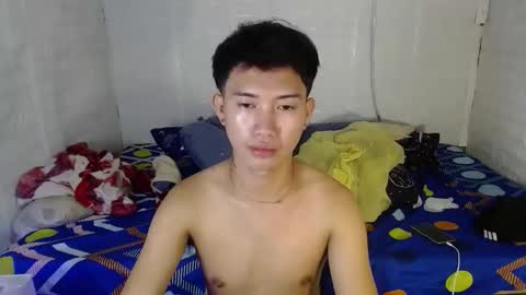 Snapshot of onebigloadxxx chatting on 01/17/26, 06:44 Wyn Will serve you and be your slave online show from 01/17/26, 06:44