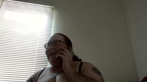 Pixie online show from 07/18/26, 11:08