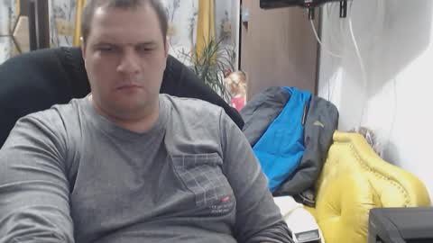 Mario online show from 10/24/25, 04:14