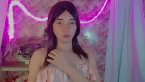 Snapshot of onelesslonelygirl69 chatting on 07/14/26, 12:46 KLIER online show from 07/14/26, 12:46