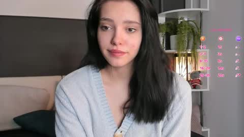 Snapshot of onemoreecall chatting on 01/21/25, 02:37 Lexi online show from 01/21/25, 02:37