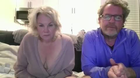 couple mature milf bigboobs curvy mommydaddy online show from 02/15/25, 05:41