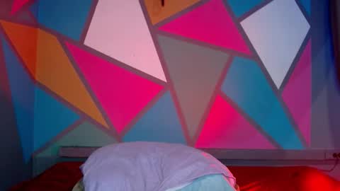 onessandra online show from 02/13/26, 03:46