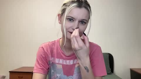 Onika online show from 09/27/25, 11:43