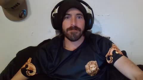 Snapshot of oniyoshiken chatting on 09/20/25, 07:37 oniyoshiken online show from 09/20/25, 07:37