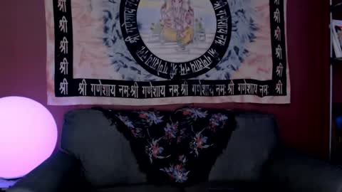 Only1JTreasure online show from 12/11/24, 11:43