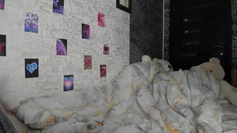 Iva online show from 10/12/25, 12:15