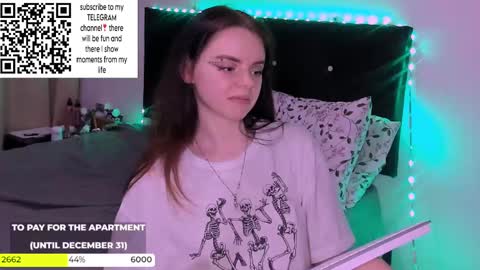 Snapshot of only_sarah1 chatting on 12/21/24, 02:52 only_sarah1 online show from 12/21/24, 02:52