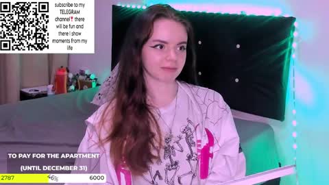 Snapshot of only_sarah1 chatting on 12/22/24, 12:07 only_sarah1 online show from 12/22/24, 12:07