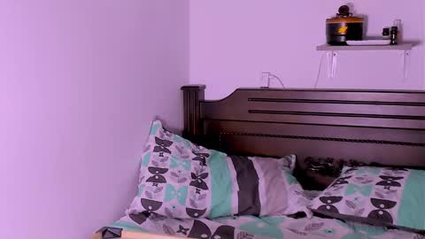 only_sarah1 online show from 03/06/26, 09:33