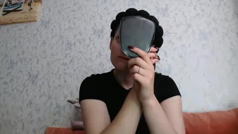 Snapshot of only_ubutterfly chatting on 05/06/26, 09:03 Amalia online show from 05/06/26, 09:03