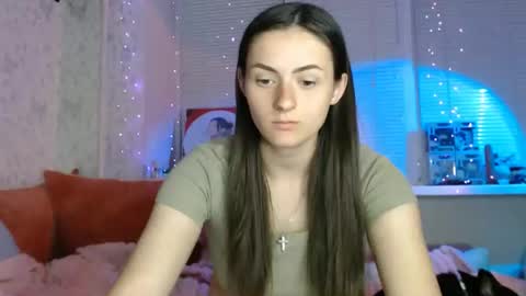 Snapshot of only_ubutterfly chatting on 05/15/26, 06:15 Amalia online show from 05/15/26, 06:15