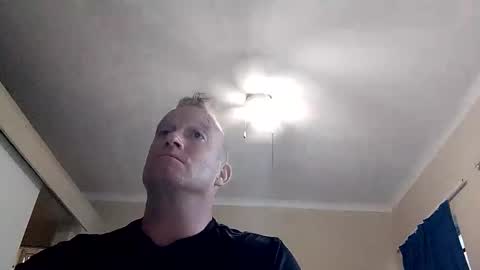 For me to know online show from 10/19/25, 04:35