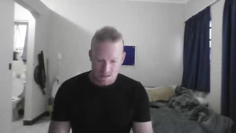 For me to know online show from 10/27/25, 04:16