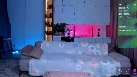 Snapshot of onlycatsss chatting on 09/29/25, 12:32 Amelia online show from 09/29/25, 12:32