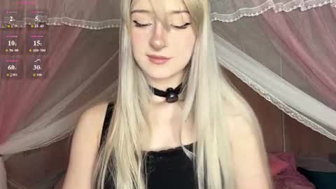 Snapshot of onlyeva1 chatting on 07/05/26, 07:37 Eva online show from 07/05/26, 07:37