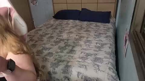 OnlyFerdiz online show from 11/06/25, 02:45