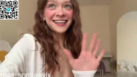 Snapshot of onlykitty_chillhere chatting on 06/09/26, 03:40 BARBARA online show from 06/09/26, 03:40