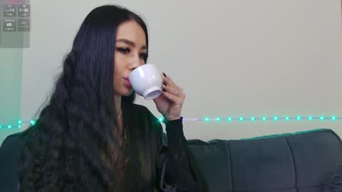 Xandra online show from 01/30/25, 08:32