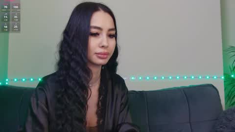 Xandra online show from 02/12/25, 08:49