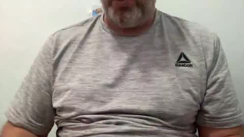 Snapshot of onthedlhere chatting on 11/16/25, 04:23 onthedlhere online show from 11/16/25, 04:23