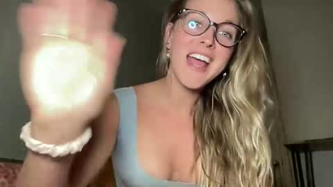 Snapshot of onyx_unleashed chatting on 04/08/26, 05:18 onyx_unleashed online show from 04/08/26, 05:18