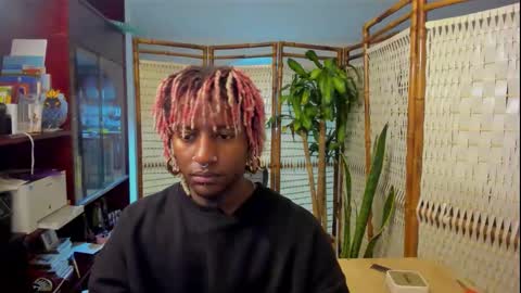 onyxart online show from 04/18/26, 12:03