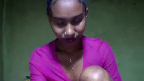 oolyette online show from 10/10/25, 01:54