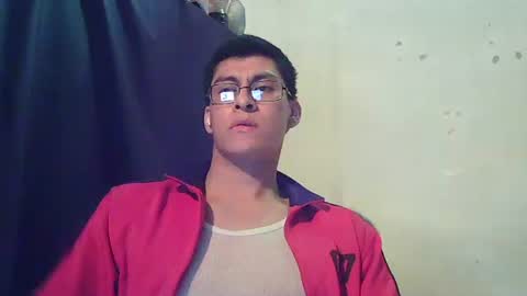 oomaurooo online show from 02/08/26, 09:23