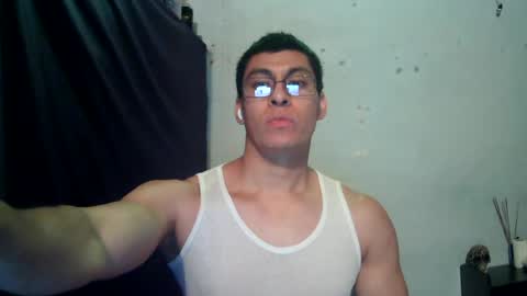 Snapshot of oomaurooo chatting on 06/15/26, 07:32 oomaurooo online show from 06/15/26, 07:32