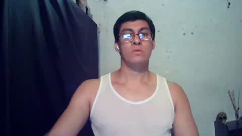 Snapshot of oomaurooo chatting on 07/14/26, 05:12 oomaurooo online show from 07/14/26, 05:12