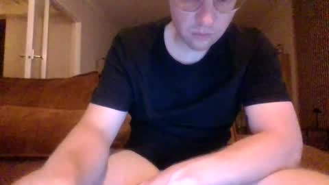 Snapshot of oook5 chatting on 07/16/26, 10:38 oook5 online show from 07/16/26, 10:38