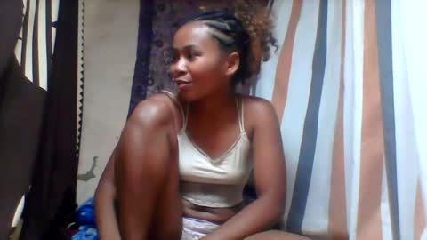oooozafiette online show from 07/08/26, 08:57
