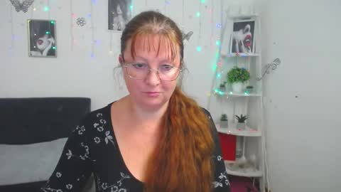 Vanessa online show from 10/04/25, 06:33