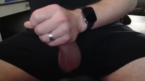 Snapshot of opened78 chatting on 10/18/25, 09:43 opened78 online show from 10/18/25, 09:43