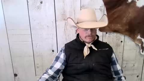 Snapshot of openmindedcowboy chatting on 01/10/25, 07:32 kinkynerd online show from 01/10/25, 07:32