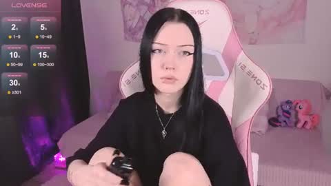 Snapshot of ophelia_amber chatting on 07/01/26, 07:32 Ophelia online show from 07/01/26, 07:32
