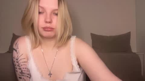 Ophelia online show from 03/09/26, 09:41