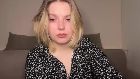 Ophelia online show from 03/30/26, 11:06