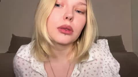 Ophelia online show from 04/13/26, 11:54