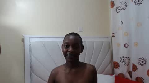 opulent_vixen online show from 04/25/26, 09:45