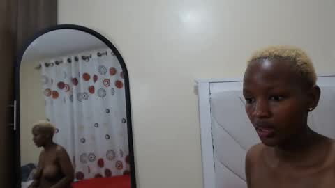 opulent_vixen online show from 04/26/26, 09:01