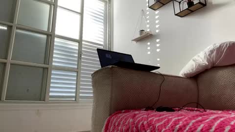 Snapshot of or690 chatting on 12/08/24, 12:52 or online show from 12/08/24, 12:52