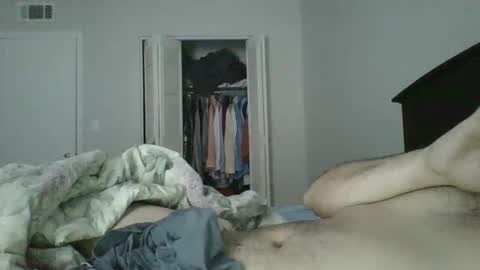 Snapshot of orange22boi chatting on 11/16/25, 02:22 orange22boi online show from 11/16/25, 02:22