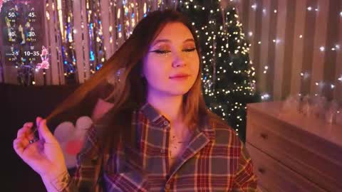 Snapshot of orange_shots chatting on 01/15/26, 05:27 Di online show from 01/15/26, 05:27