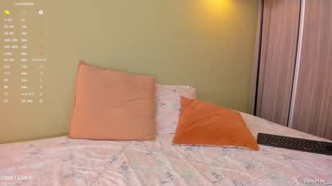 Claire online show from 12/19/25, 05:20