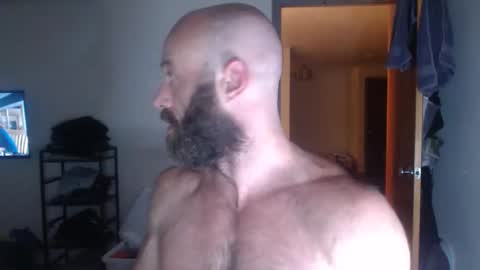 Snapshot of oregon87 chatting on 04/22/26, 04:04 The Oregon Lumberjack online show from 04/22/26, 04:04