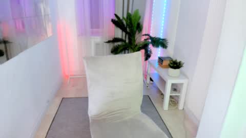 Snapshot of orfeya_one chatting on 01/17/25, 04:57 Orfeya online show from 01/17/25, 04:57