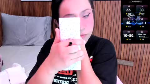 Snapshot of ori_whore chatting on 04/24/26, 03:09 ori_whore online show from 04/24/26, 03:09