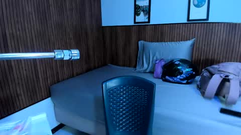 Snapshot of ori_whore chatting on 05/03/26, 10:38 ori_whore online show from 05/03/26, 10:38